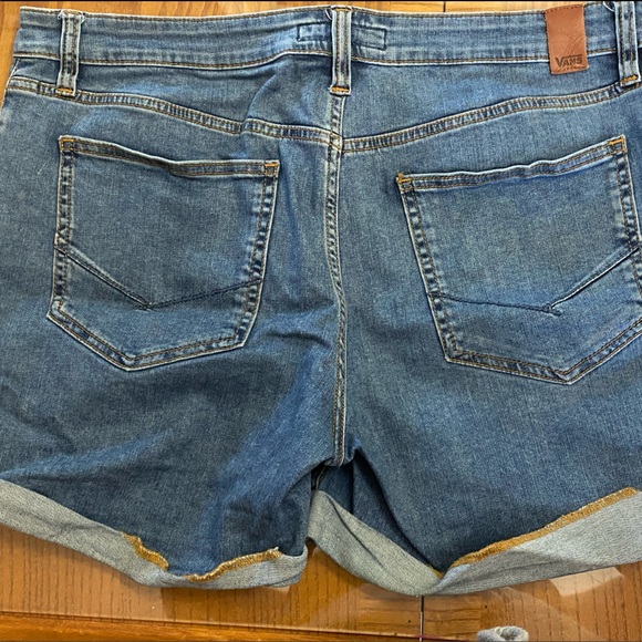 Vans Jean shorts ! - Picture 1 of 2